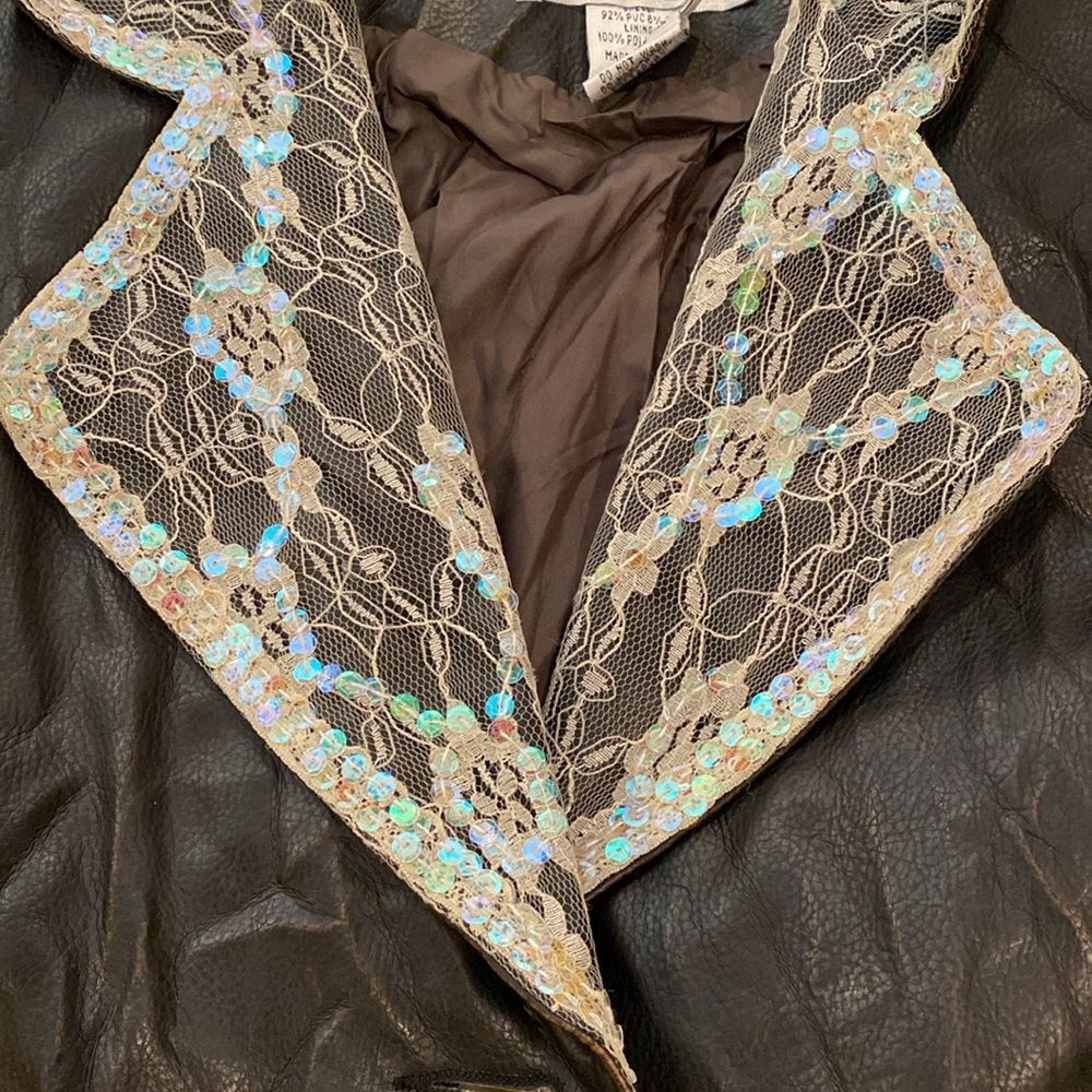 NWT Vintage Newport News Lace & Sequin Faux Leather Jacket Size 8 - Picture 5 of 8